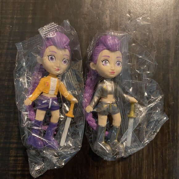 K-Pop Demon Hunters - Rumi, Mira & Zoey Mini Figure Dolls 4” Gift, 6pc-Set, New - Picture 4 of 7